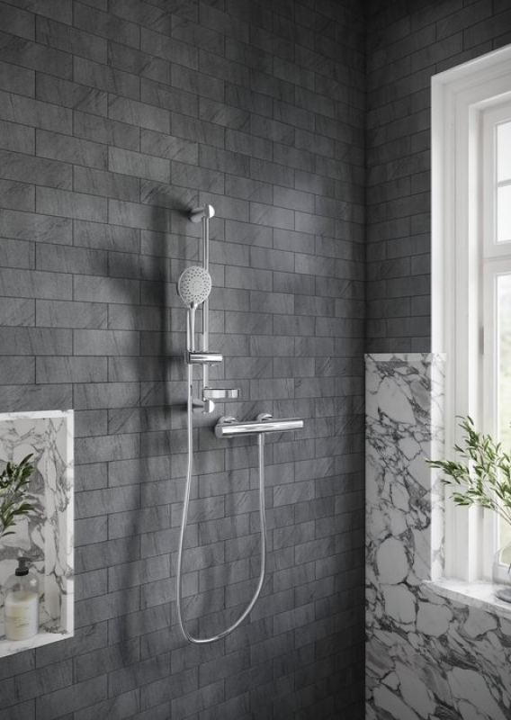 Set de duș Villeroy&Boch, Universal Showers, cu bară, portsăpun, pară duș și furtun, negru mat